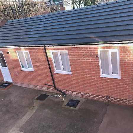 Flat 1 - Entire Modern Studio With En-Suite And Free Parking Close To Qmc, City Centre & Notts Uni Nottingham Extérieur photo