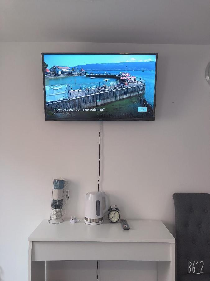 Flat 1 - Entire Modern Studio With En-Suite And Free Parking Close To Qmc, City Centre & Notts Uni Nottingham Extérieur photo